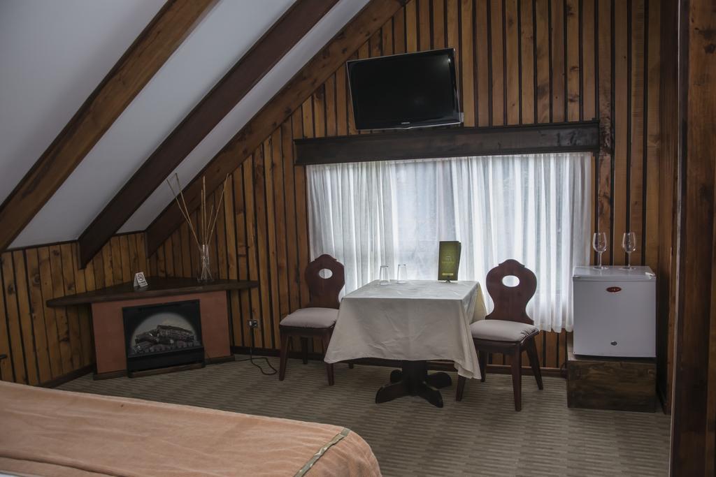 Hotel Chalet Tirol Heredia Pokoj fotografie